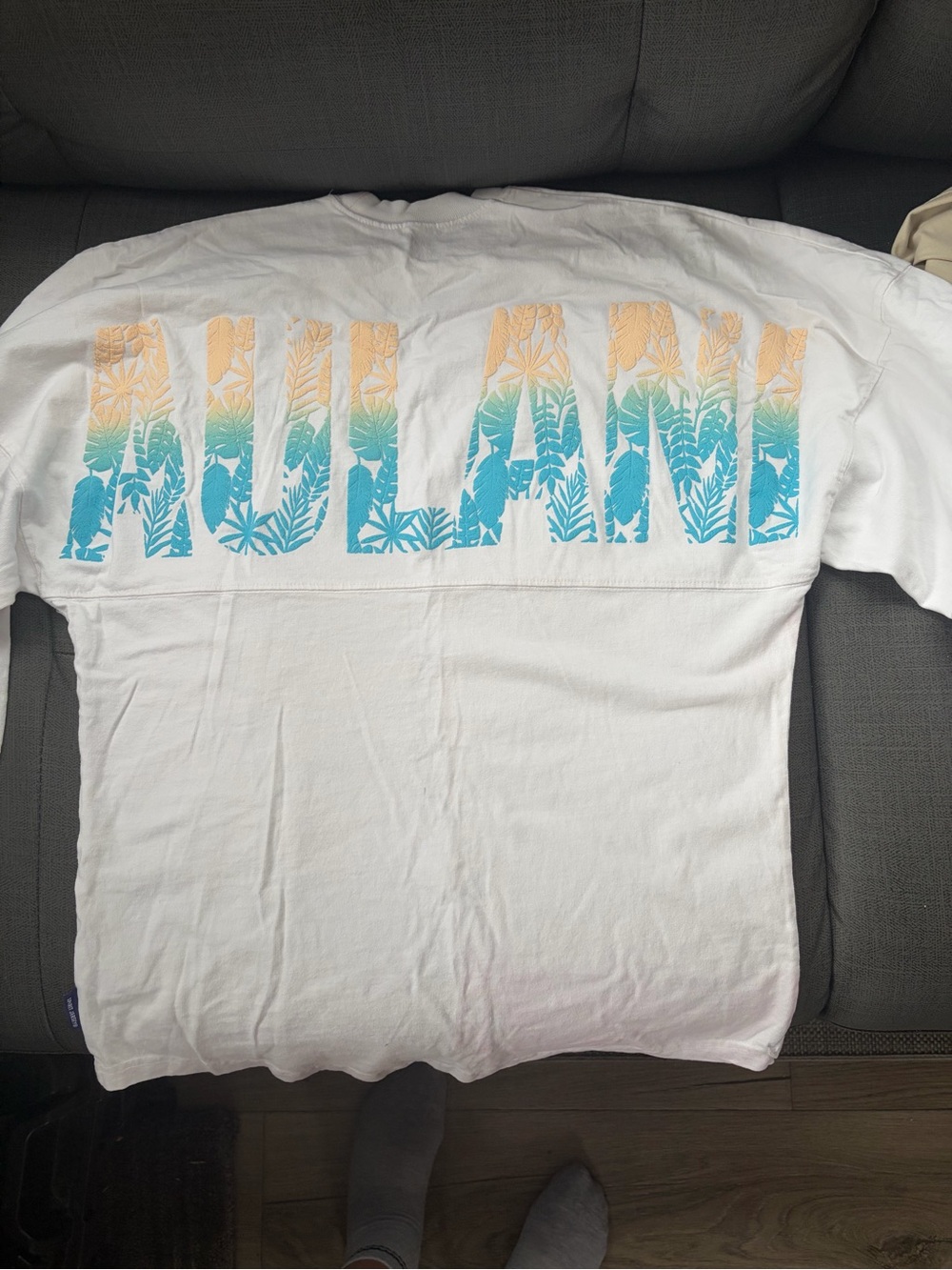 Disney Aulani Resort Spirit Jersey - NWOT XS